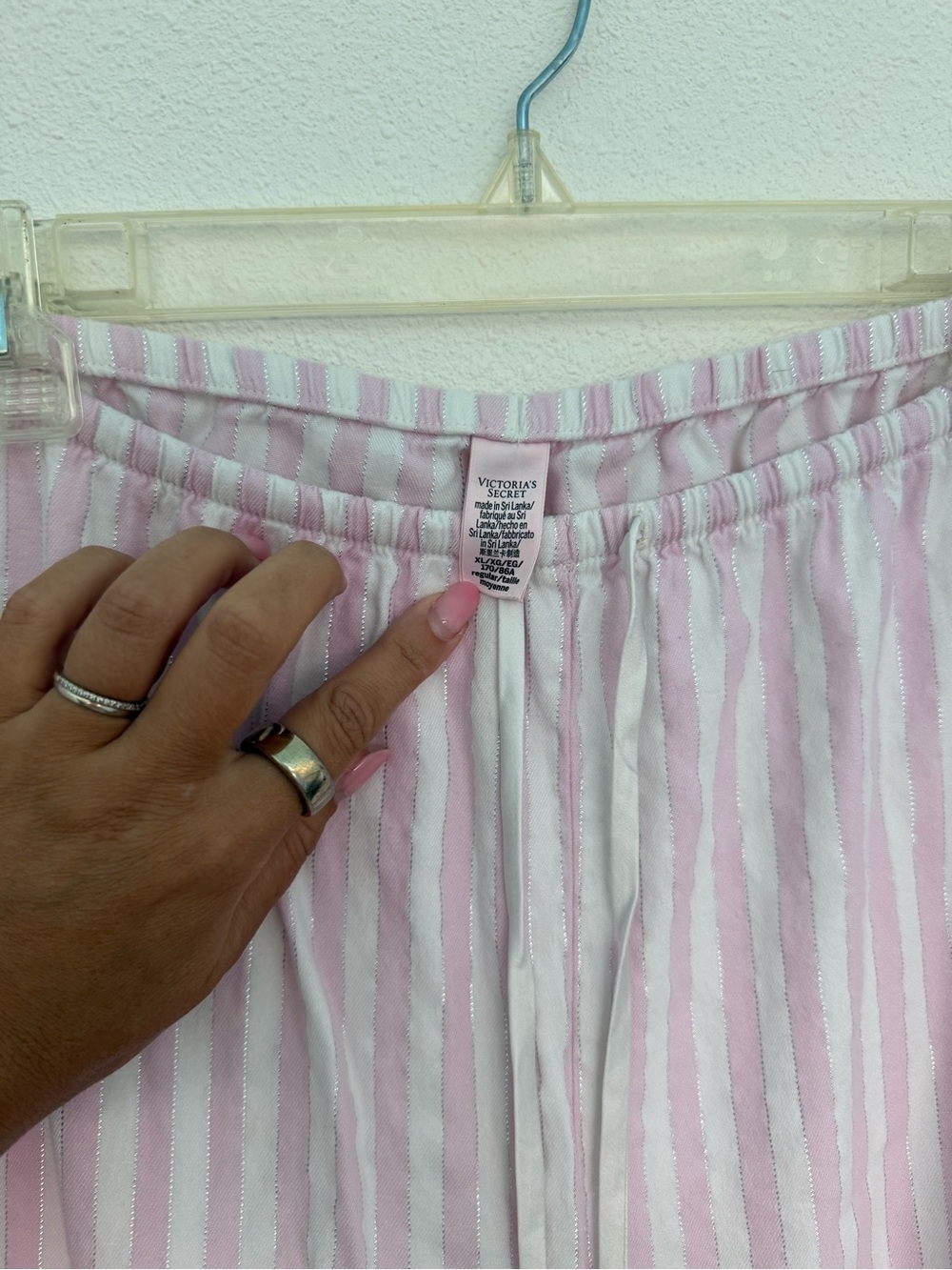 Victoria's Secret The Flannel Pjs - Picture 10 of 13